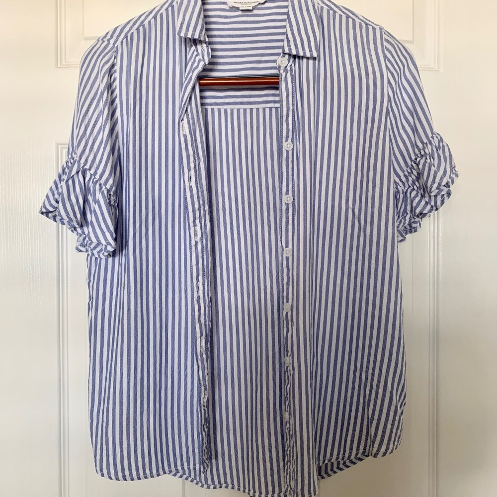 BEACHLUNCHLOUNGE Size S Button Down